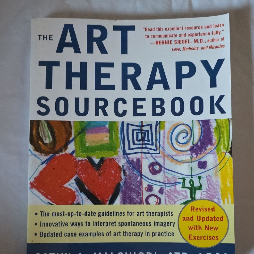 Art Therapy Sourcebook by - Multicolor Cover